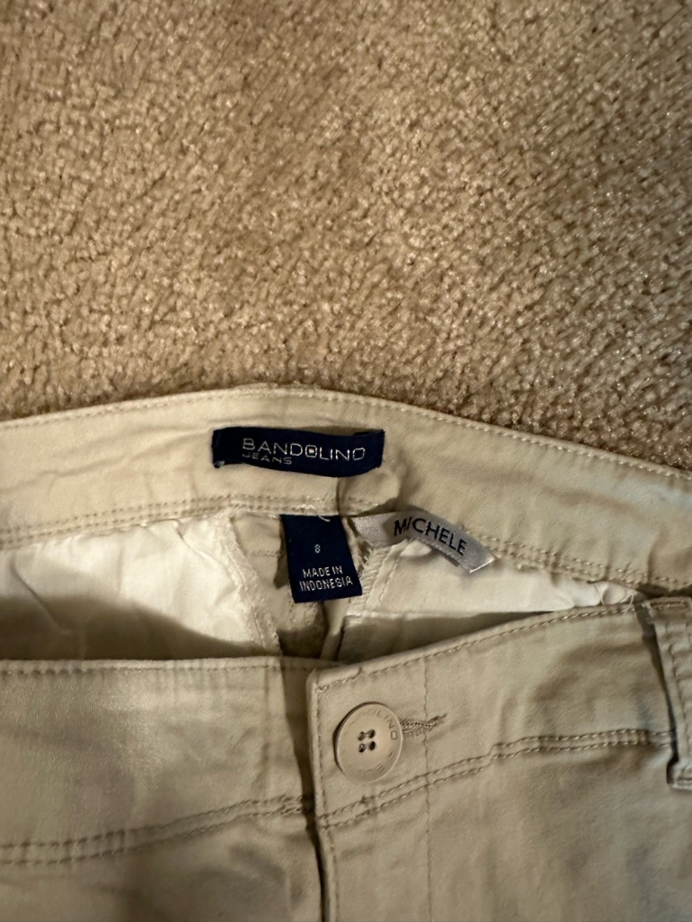 Bandolino Michele Khaki Bermuda Shorts Size 8 - Picture 4 of 4